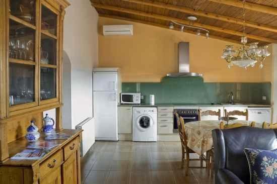 Can Garriga Country house Garriguella