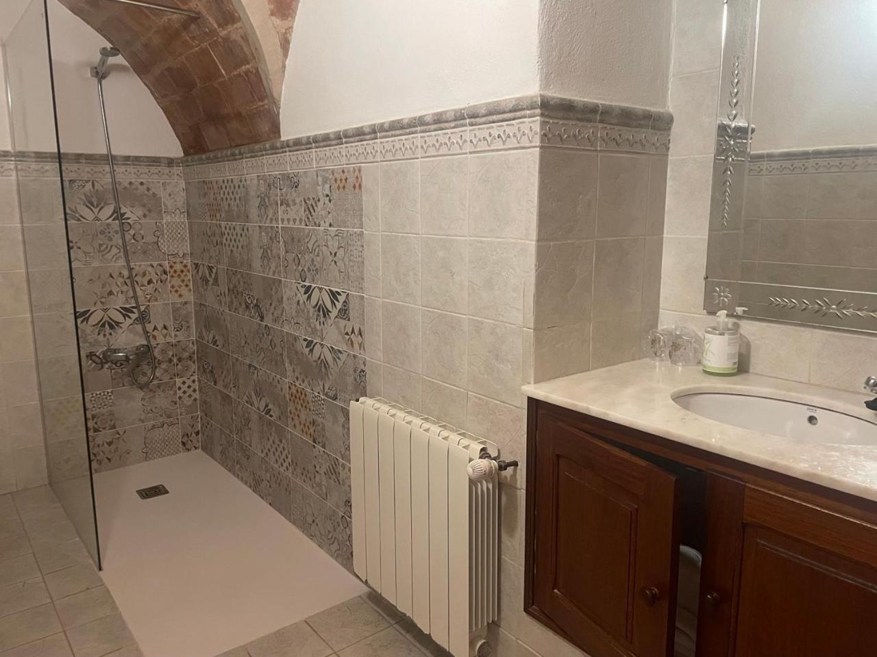 Can Garriga Country house Garriguella